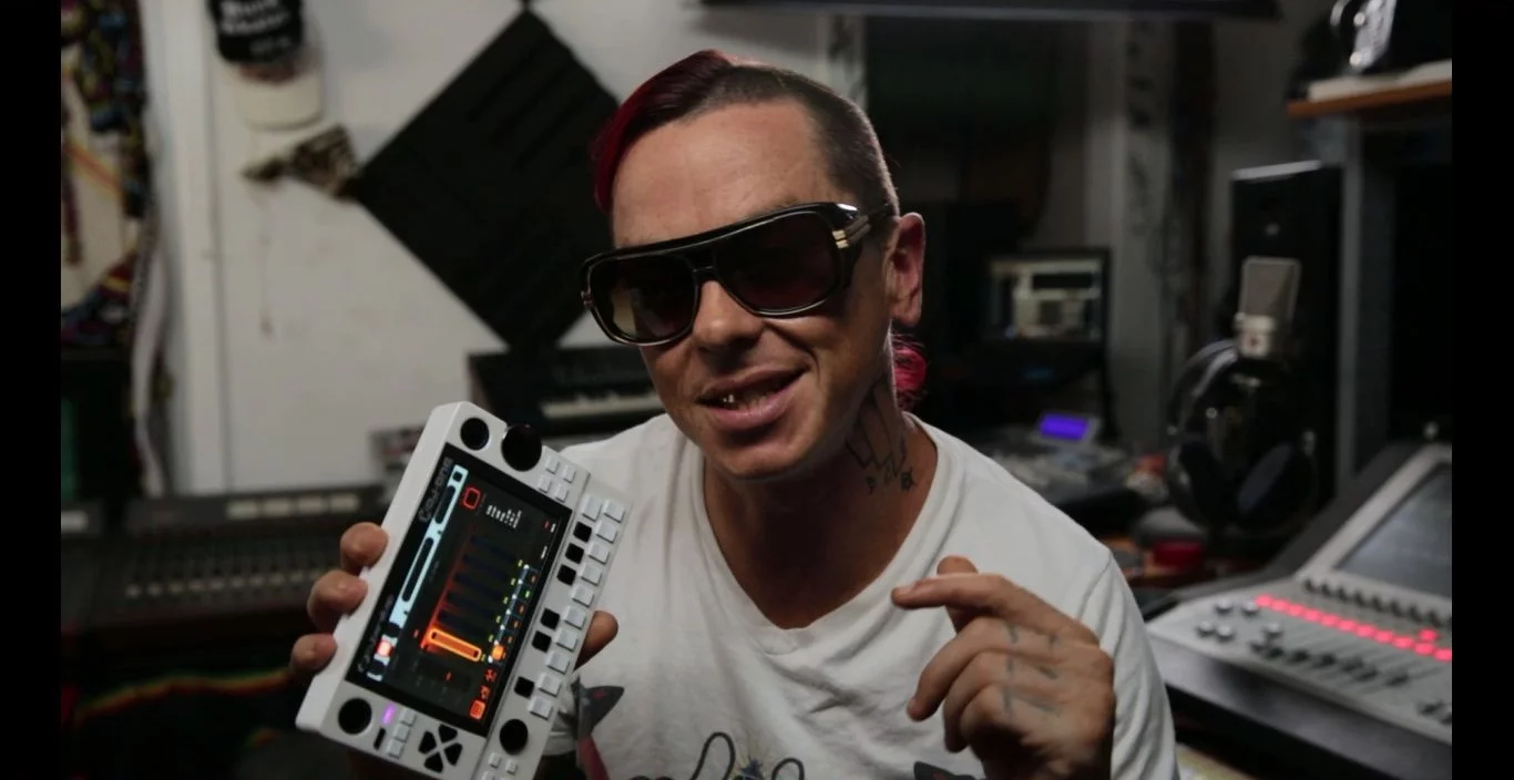 Slipknot's Sid Wilson has provided a number of song patterns for the KDJ-ONE