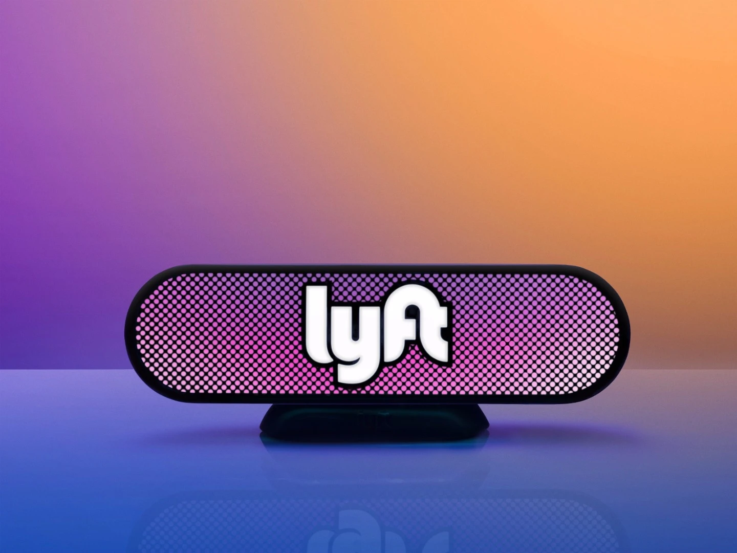 The Lyft Amp will have a front-facing LED display that will be visible through the windshield, the LEDs of which will change color to match a color displayed in-app on the passenger's phone