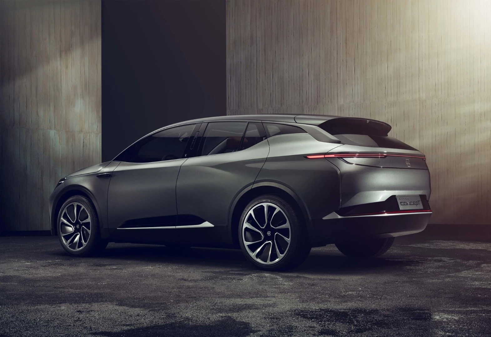 The Byton Concept features a lightly sloped roofline