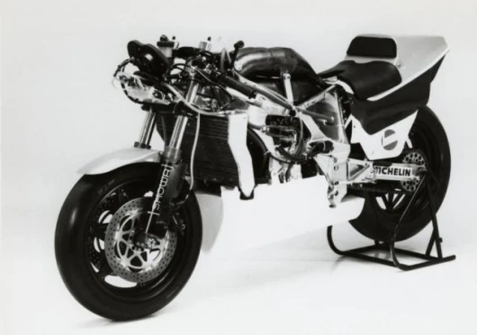 the three-cylinder NS500