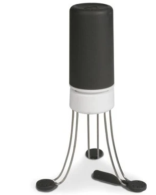 The Autonomous Saucier automatically stirs sauce in the pan, freeing you up for other kitchen duties