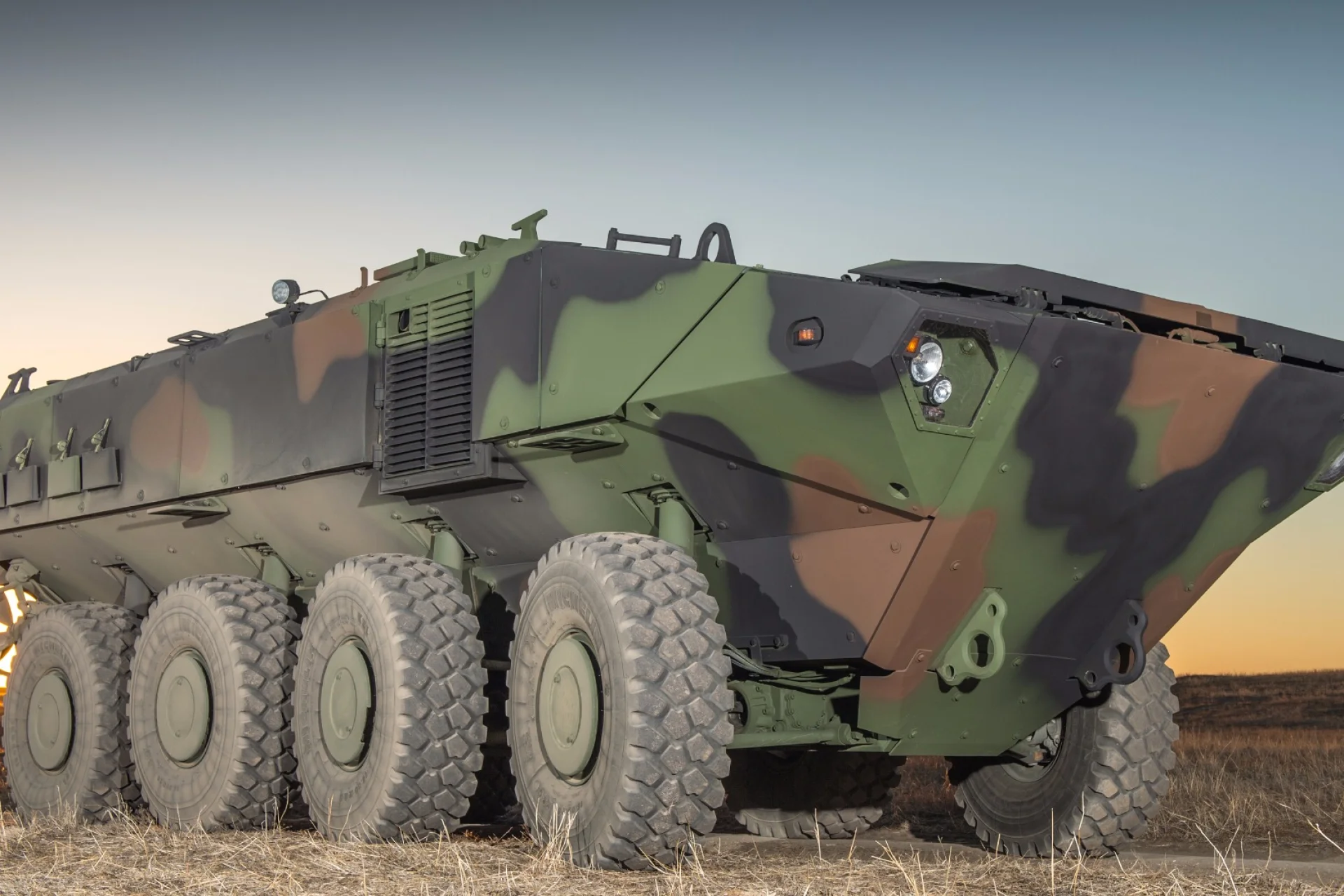 US Marine Corps receives first Amphibious Combat Vehicle I.I prototype