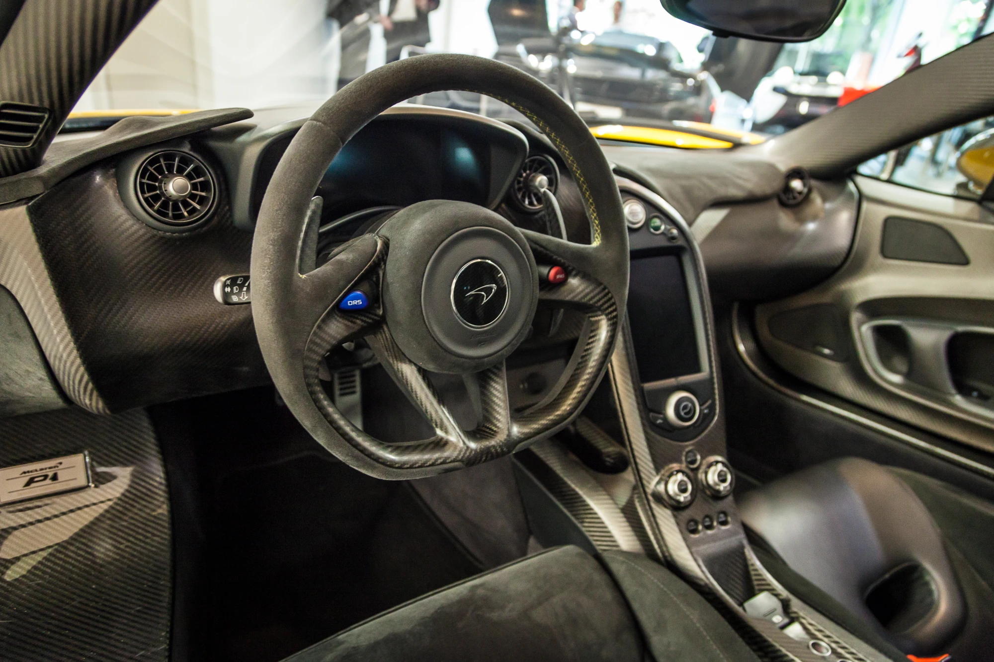 The paddles behind the wheel are mounted on a rocker (Photo: Loz Blain/Gizmag.com)