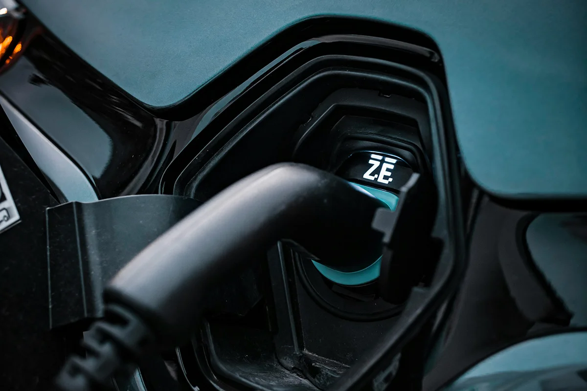 Shell Shell Ev Liquid Shell's new fluid can speed up EV charging dramatically