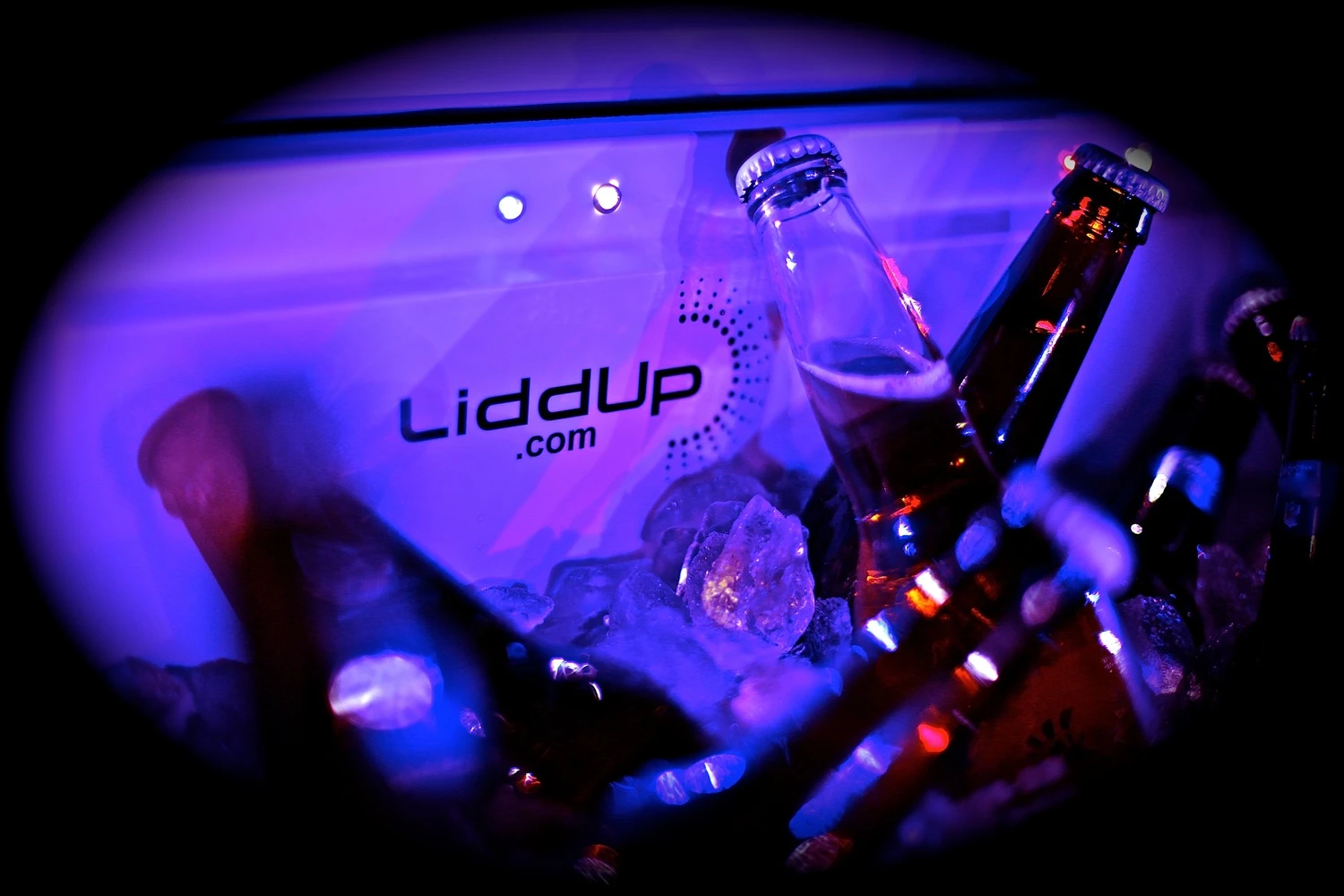 Durability tests included pummeling the LiddUp Cooler with bats, and throwing it out of a truck driving at a speed of 80 mph (128 km/h)