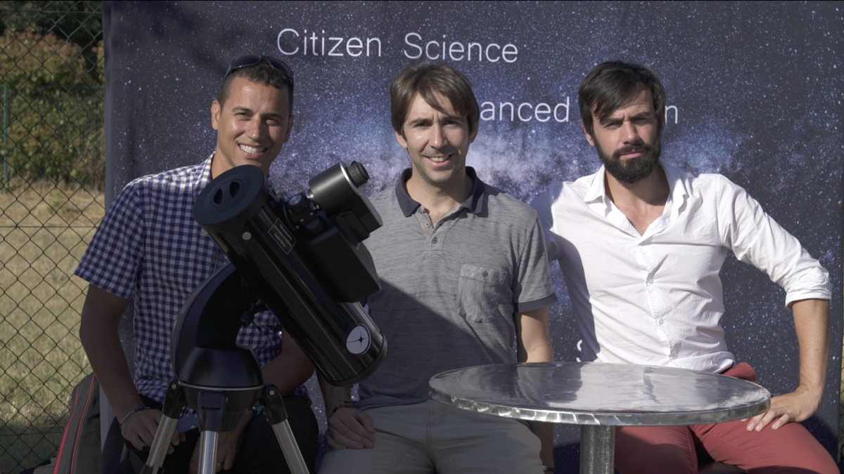 (L to R) Franck Marchis (CSO and SETI Institute astronomer), Arnaud (Chairman and CTO), Laurent (CEO) and the demo prototype shown at Aix-en-Provence, France in June 2017