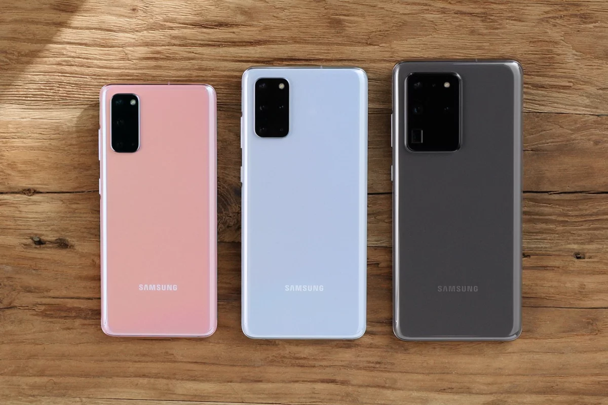 Look for three S21 models to match the three S20 models shown above