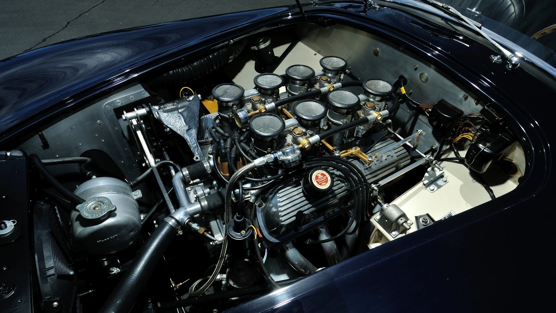 This 1963 Shelby 289 Cobra Roadster is estimated to sell for between $1,000,000 and $1,250,000