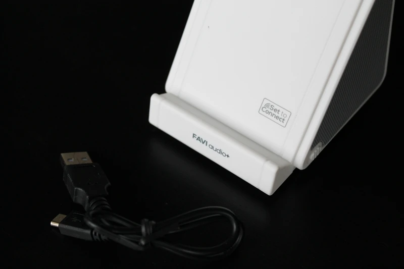 The Favi Audio+ is a wireless speaker that automatically amplifies any smartphone