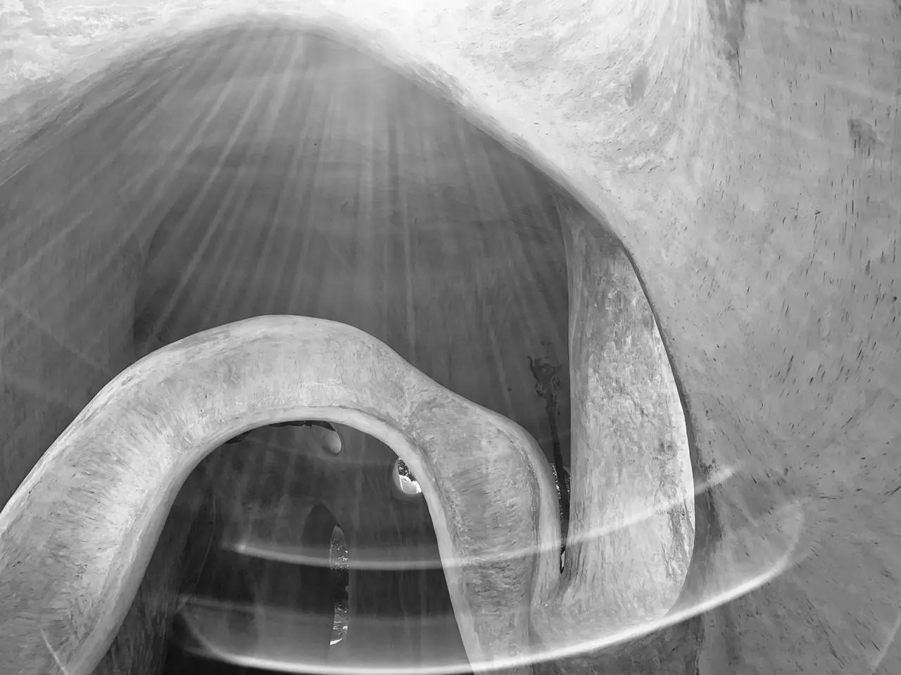 Following the opening of the IK Lab in the luxury Azulik Tulum Resort, in Mexico's Yucatan Peninsula, comes another unusual building dedicated to art by the same team