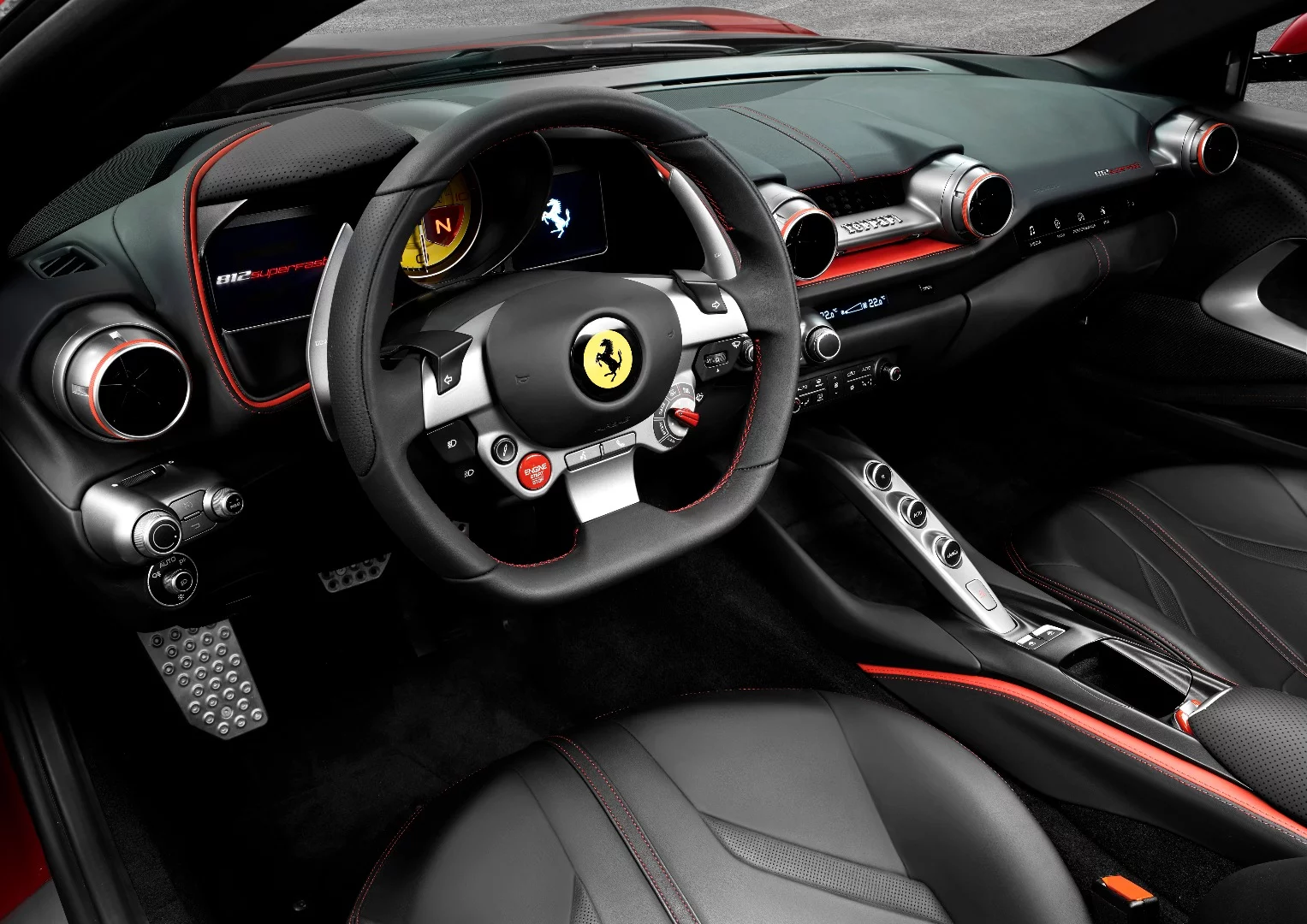 The new cabin of the 812 Superfast is largely similar to the outgoing F12 interior