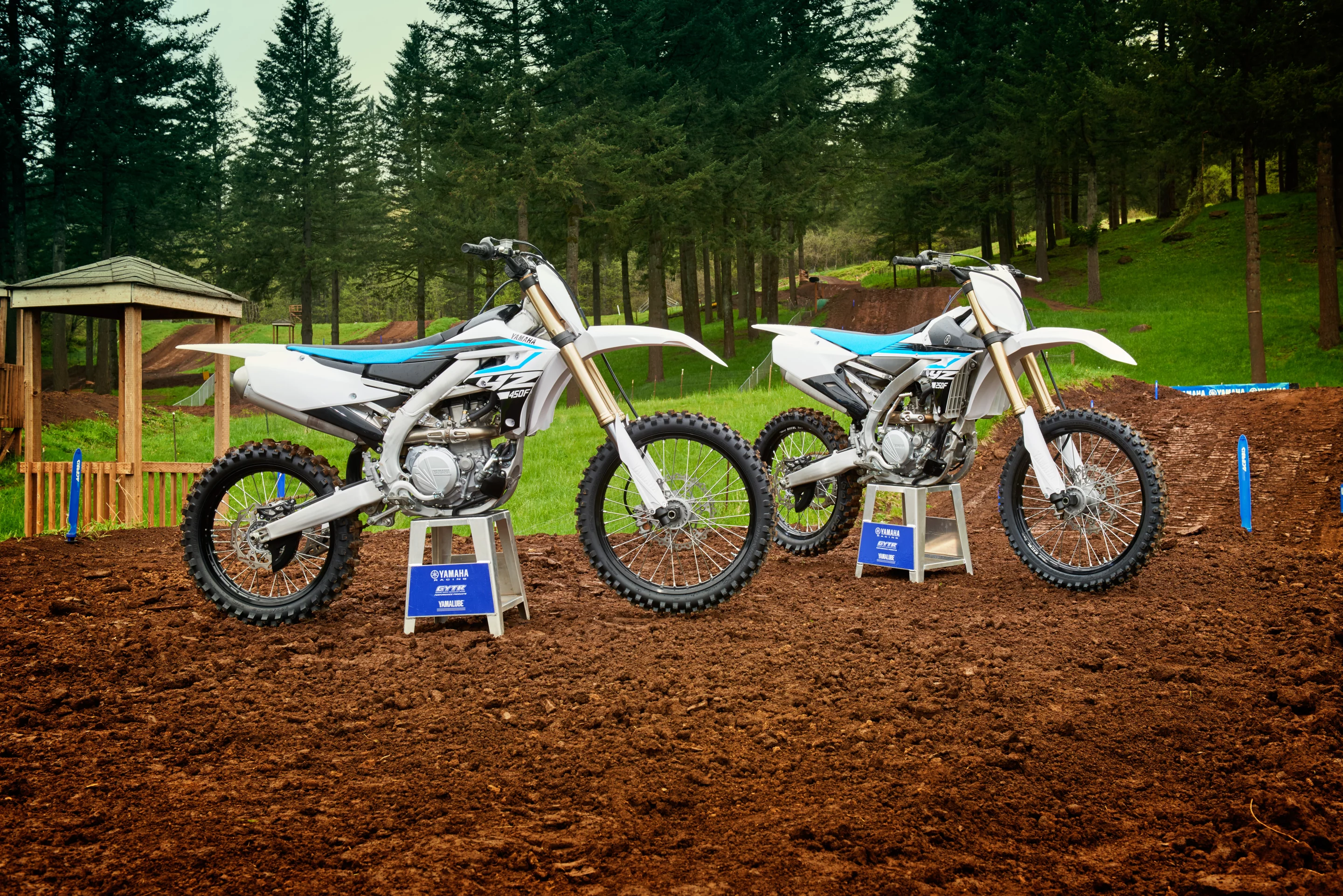 2018: Yamaha YZ450F: special edition white model will be produced in limited numbers
