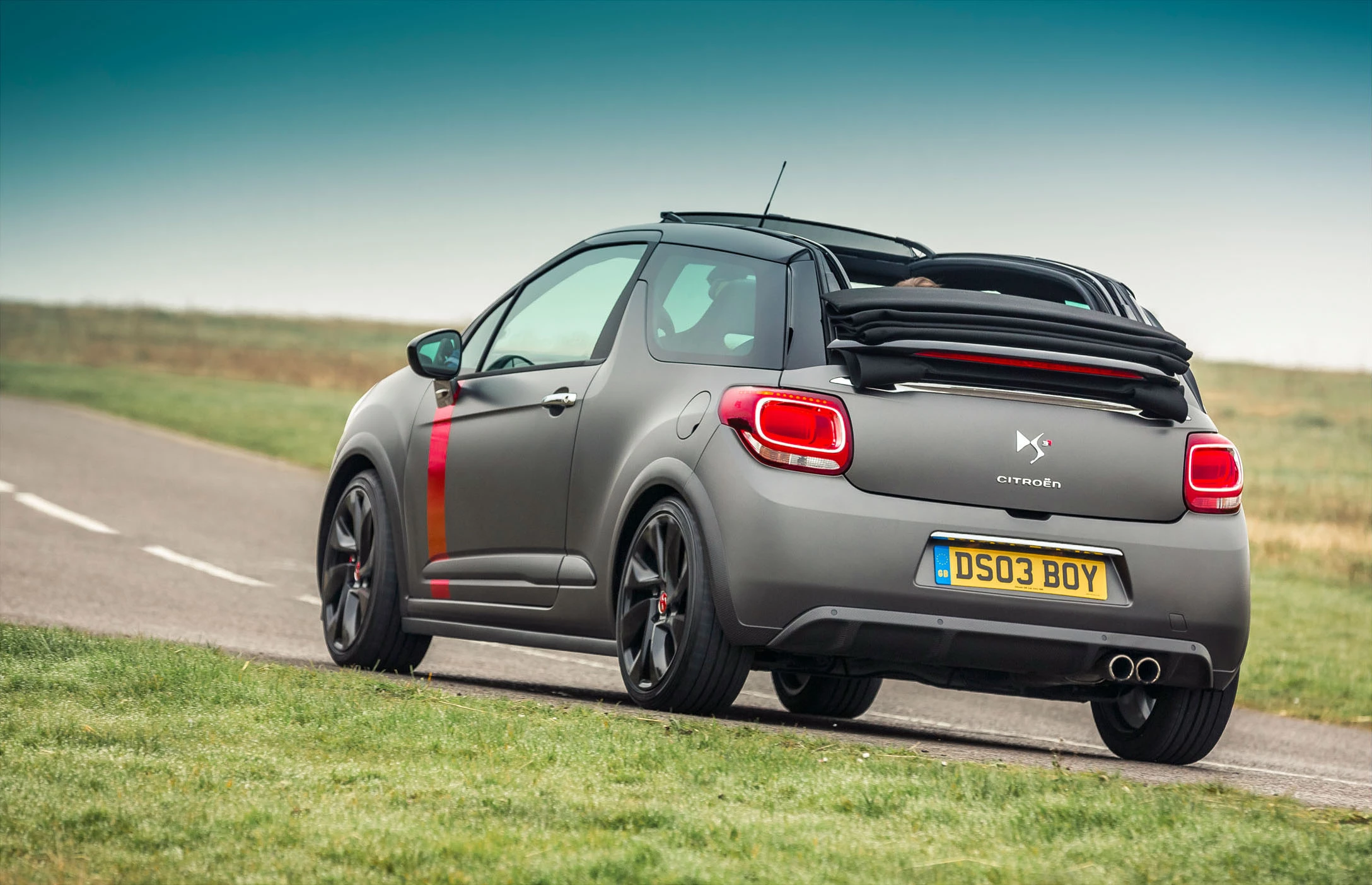 The Citroen DS3 Cabrio Racing