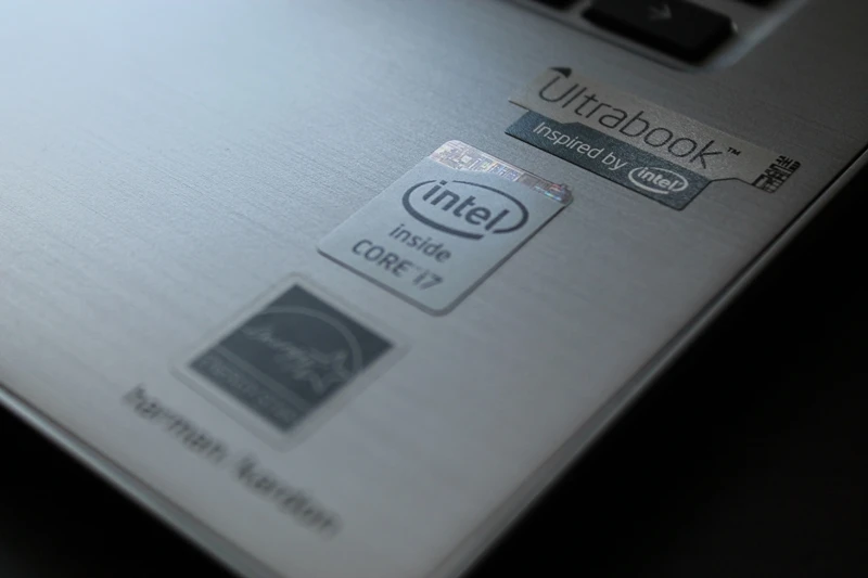 The Kira features an Intel Core i7 processor