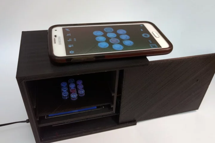 A prototype MELISA device