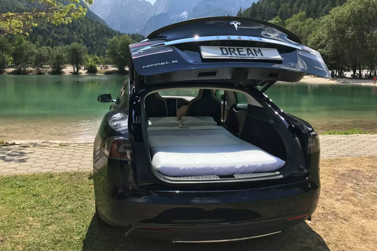 Cutting out noise and emissions in a pristine environment with a Dreamcase-outfitted Tesla Model S
