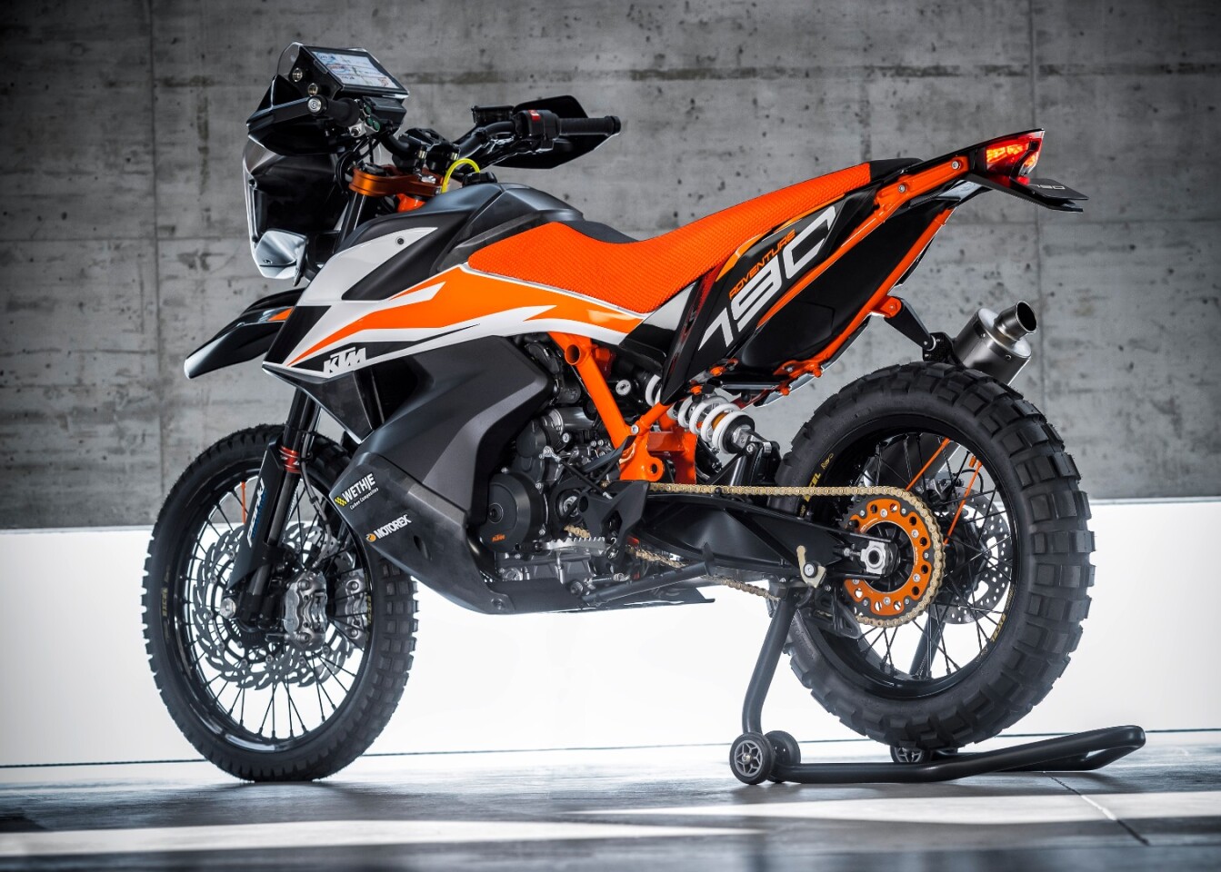 The 790 Adventure R prototype takes its engine and gearbox from the 790 Duke – however, the production model may be mechanically different to help the bike perform better off-road