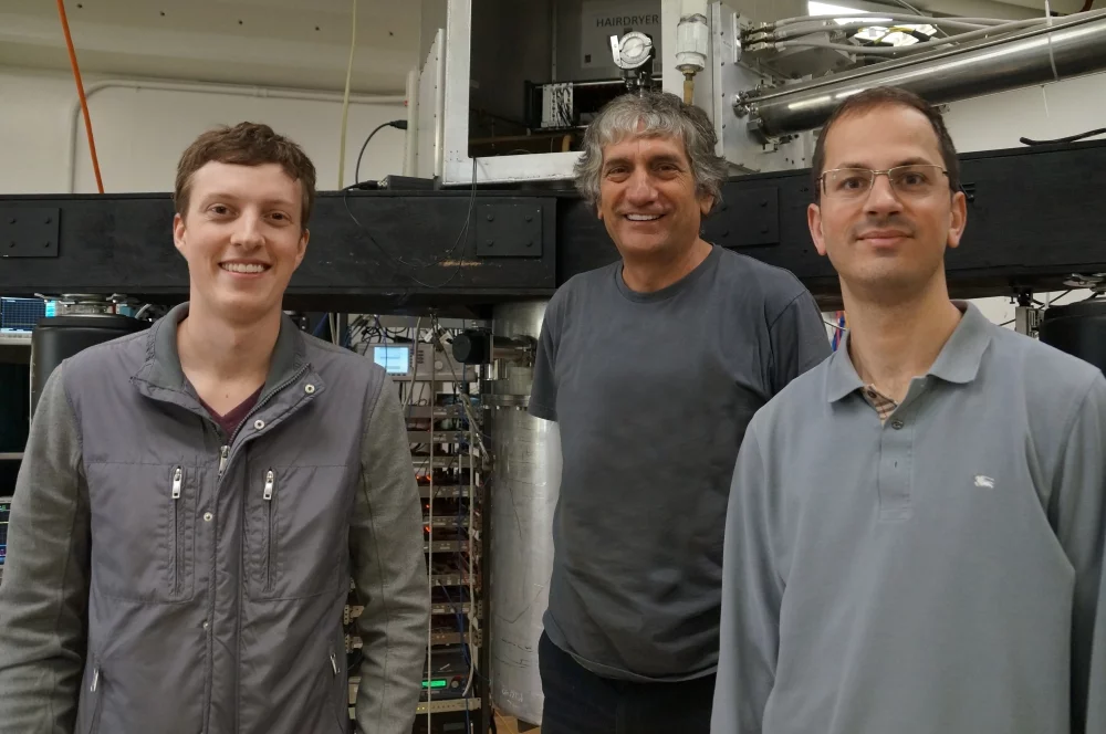 The UC Santa Barbara researchers, from left to right: Julian Kelly, John Martinis and Rami Barends (Photo: Sonia Fernandez/UC Santa Barbara)