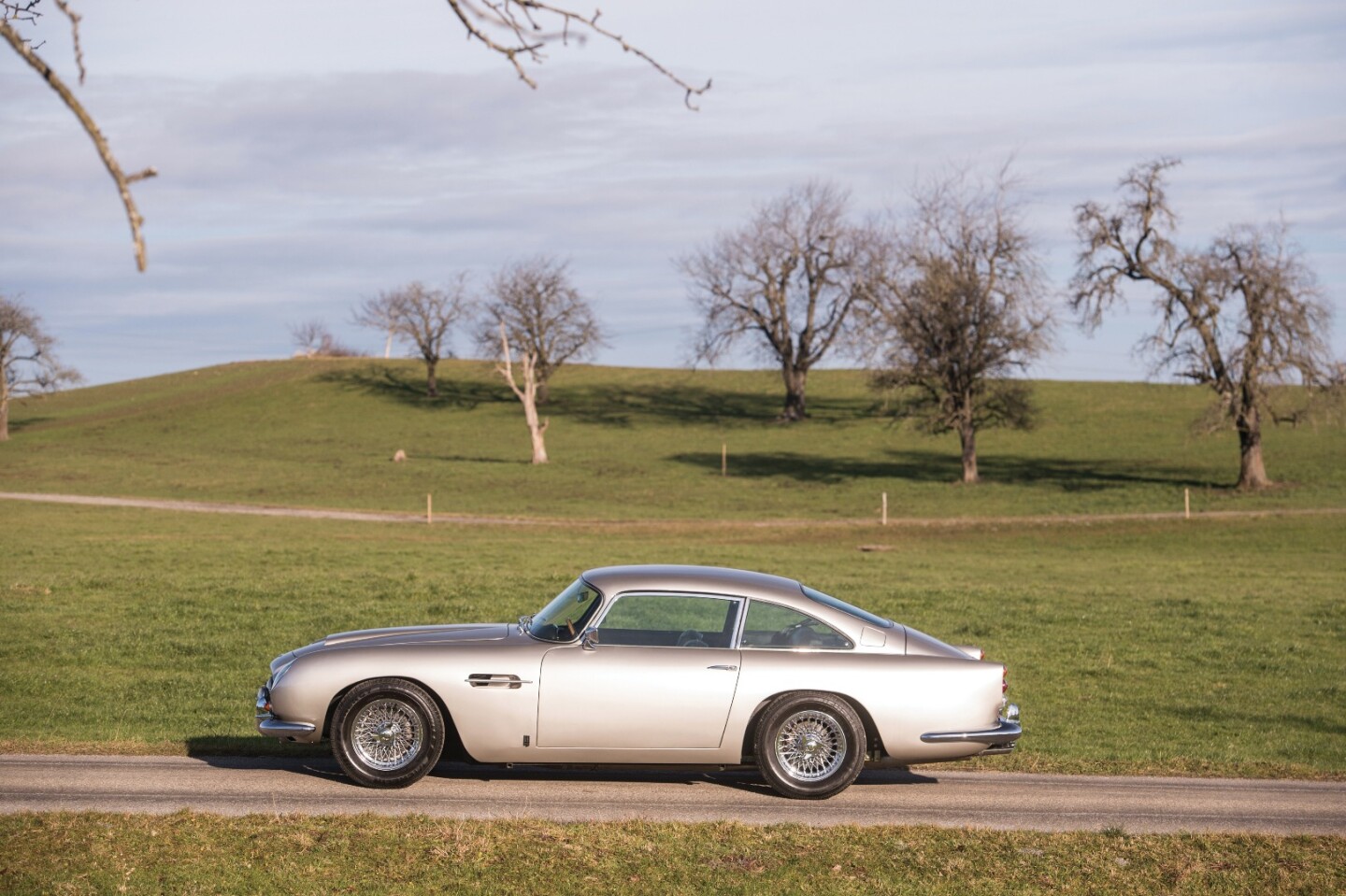 This 1963 Aston Martin DB5 has an estimated price of $1,199,000 to $1,417,000