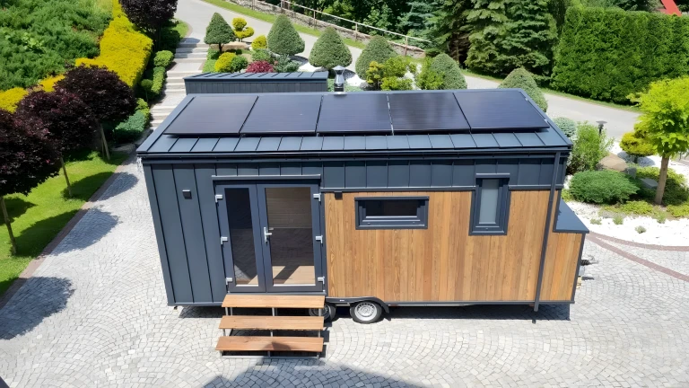 Off grid tiny house with no loft and solar power maximizes space in a ...