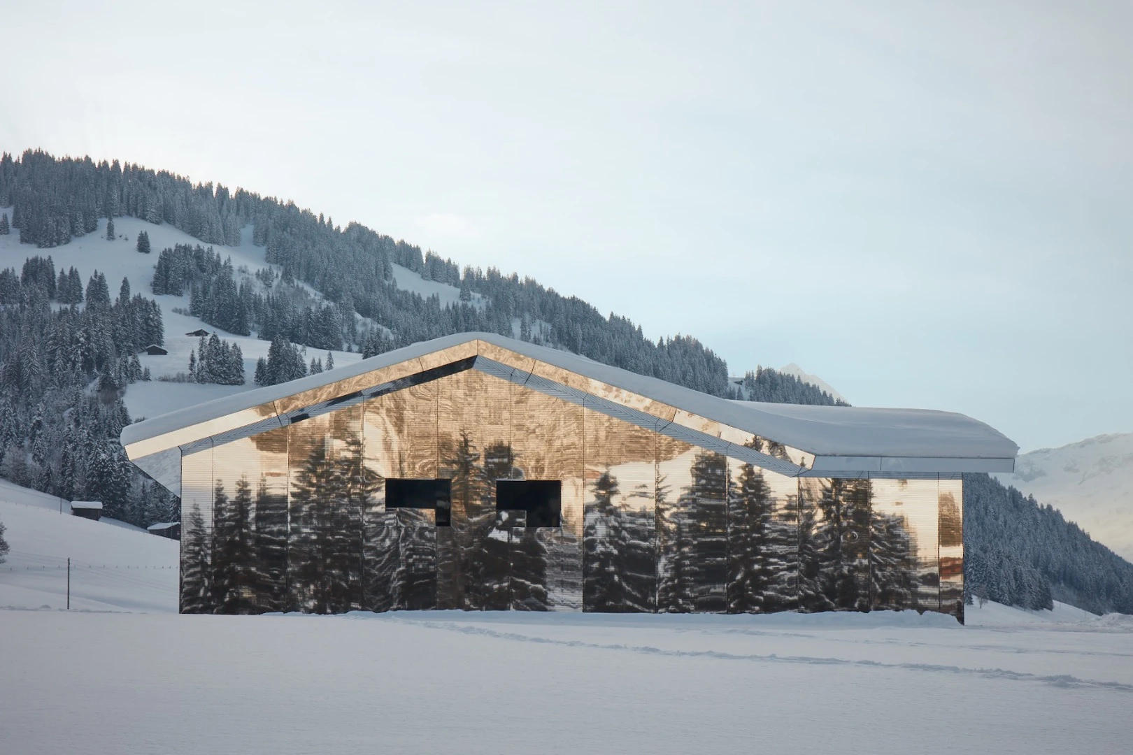 Mirage Gstaad is inspired by a traditional cabin in the American west