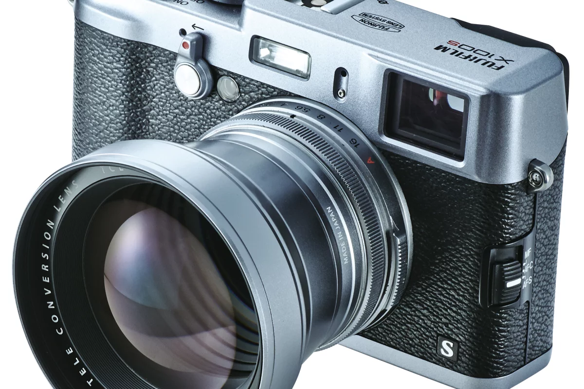 The Fujifilm TCL-X100 tele-conversion lens gives a 50-mm equivalent focal length