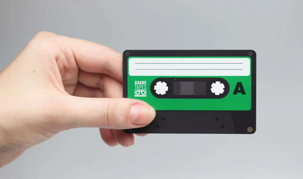 Sharetapes cards use NFC and QR codes to load playlists