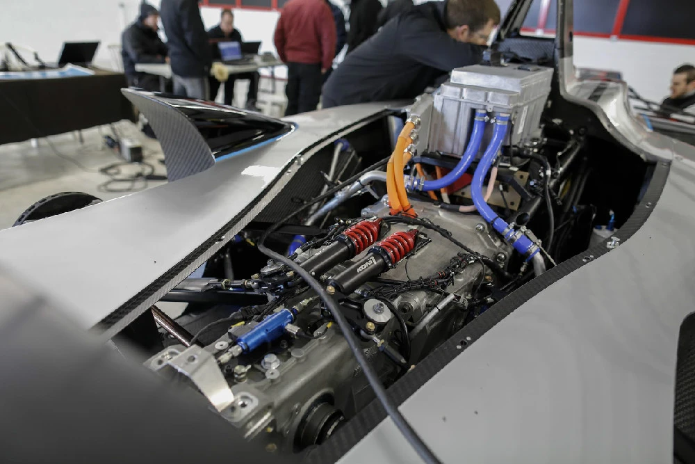 Driving dynamics as a result of torque and power response, plus different weight management requirements, will mean drivers might have to alter driving styles (Photo: FIA Formula E)
