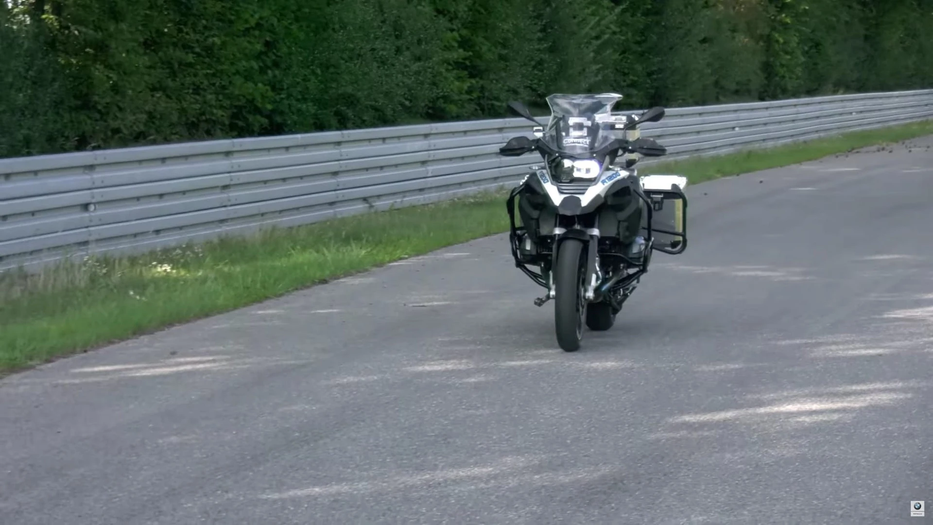 BMW's riderless R1200GS