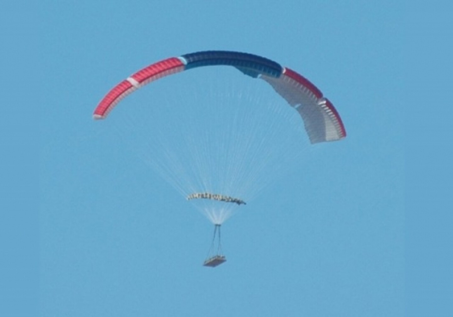 Airborne Systems deploys 10,400 square foot autonomously guided parachute