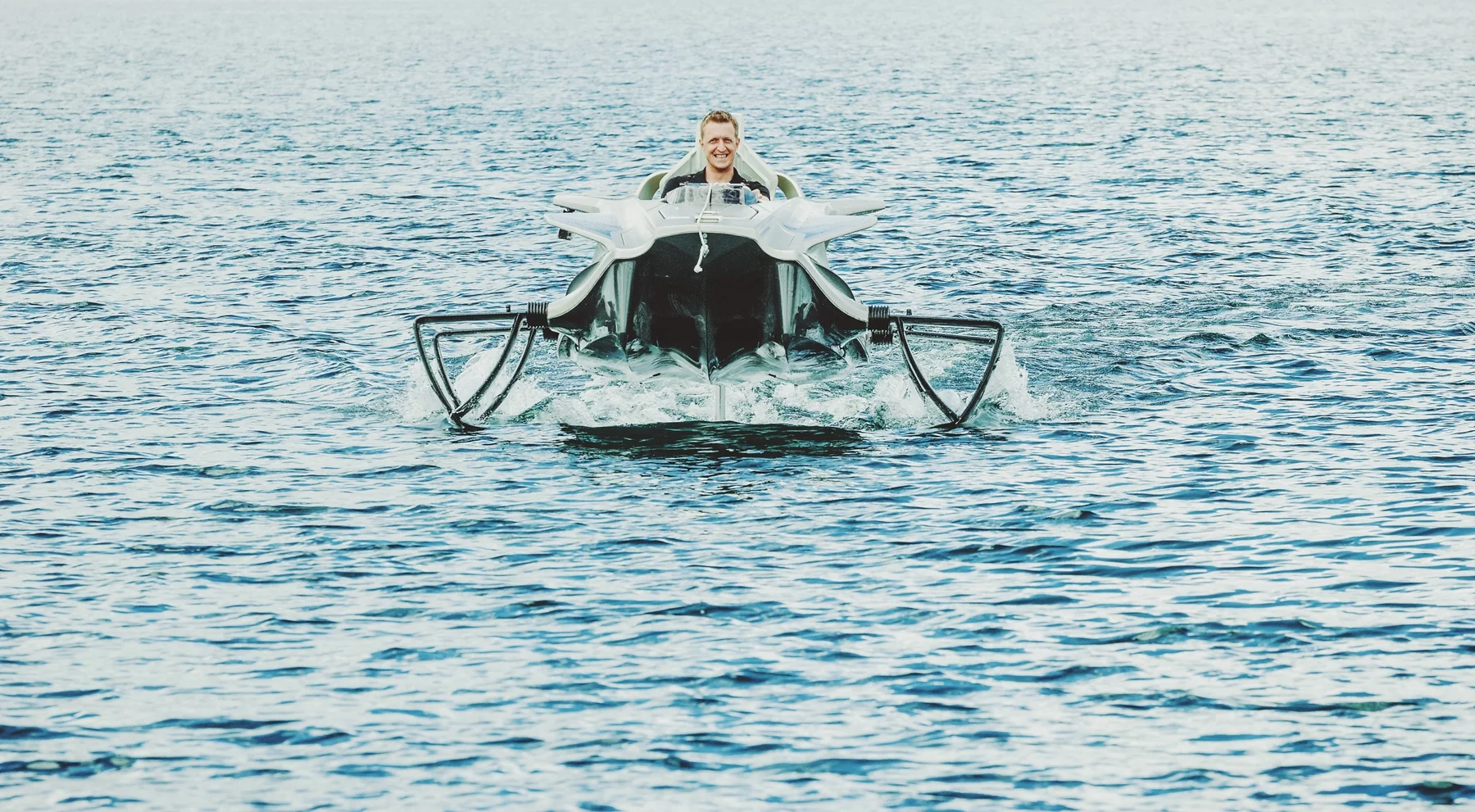 The Quadrofoil Q2 is propelled by a 3.7-kW or 5.5-kW electric outboard motor