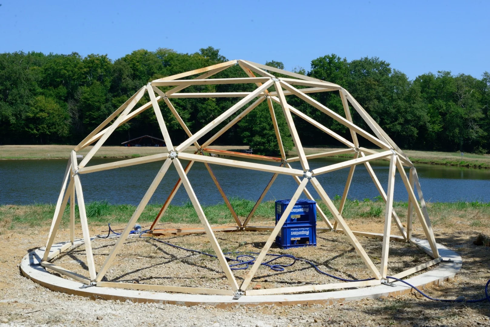 Stephanie Chaltiel recently put her research into mud-spraying drones to work at an annual summer workshop at Domaine de Boisbuchet