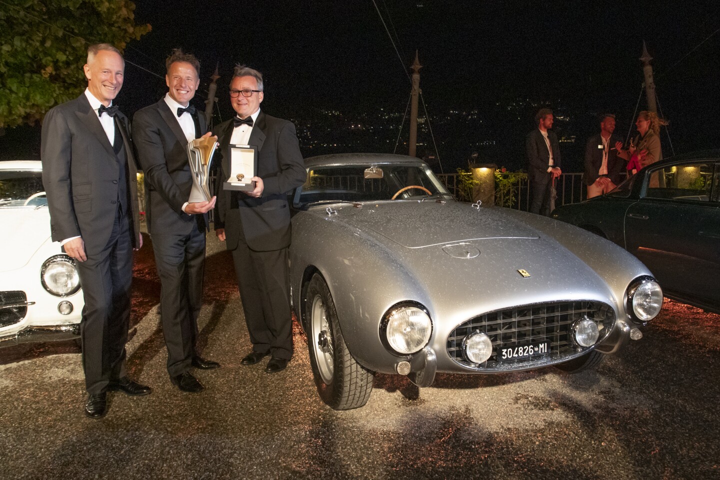 The winner of both the Trofeo BMW Group for “best of show” at the Concorso d’Eleganza Villa d’Este 2021 as awarded by the jury, and also Class E (Big Band ´40s to Awesome ´80s) was this 1956 Ferrari 250 GT TDF Coupé with coachwork by Pininfarina.