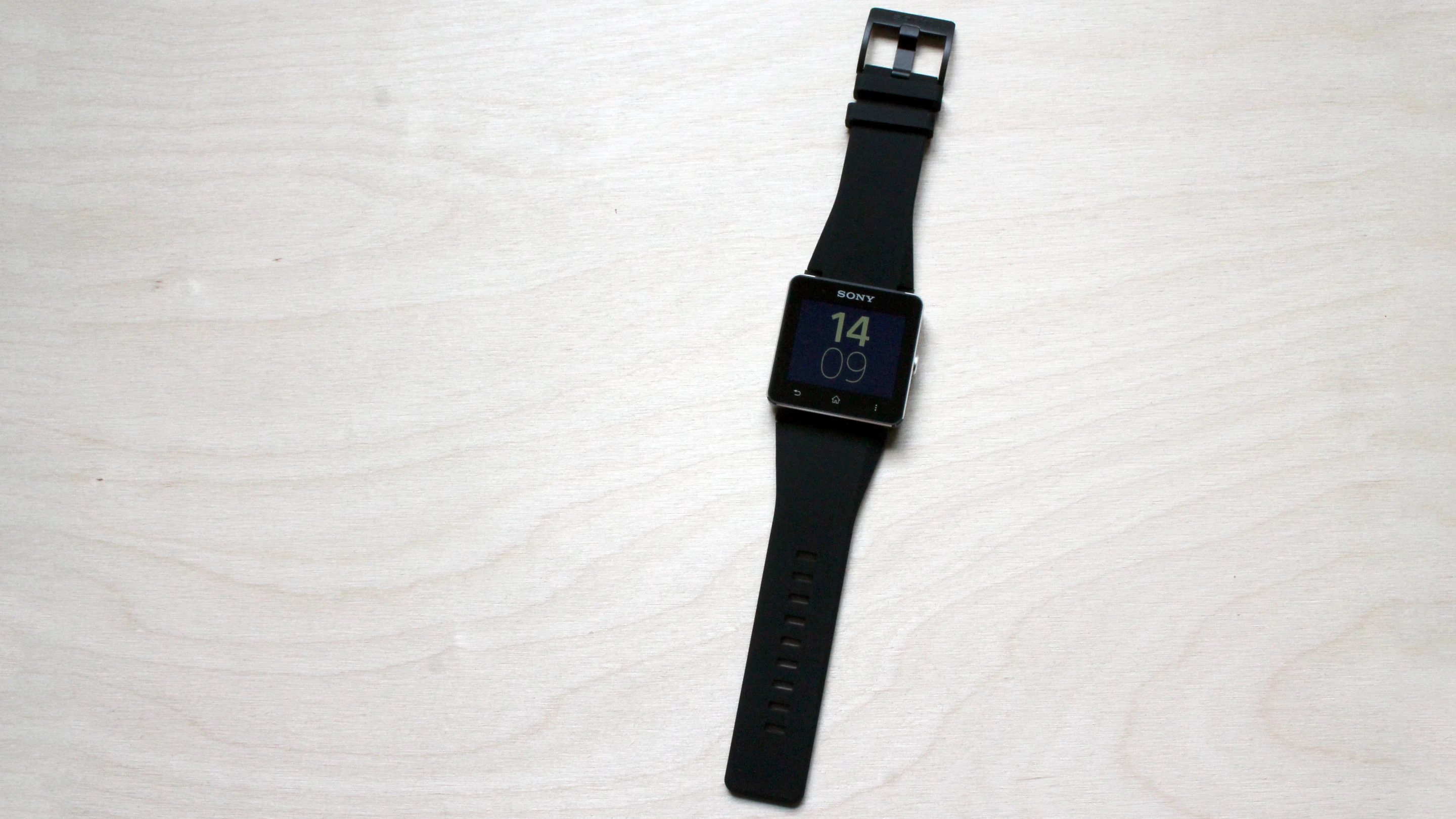 We thought the default silicone band on the SmartWatch 2 felt cheap
