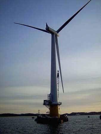 The Hywind pilot in the Åmøyfjord near StavangerPHOTO: Geir Søvik / StatoilHydro