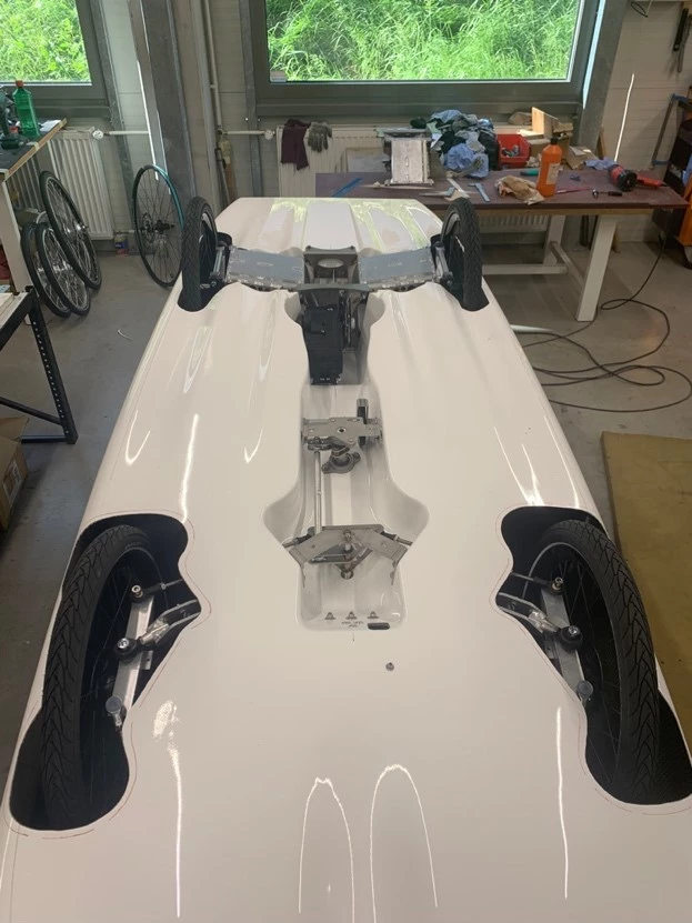 The underside of the VM45 – every part of its shell is curved, to boost stiffness