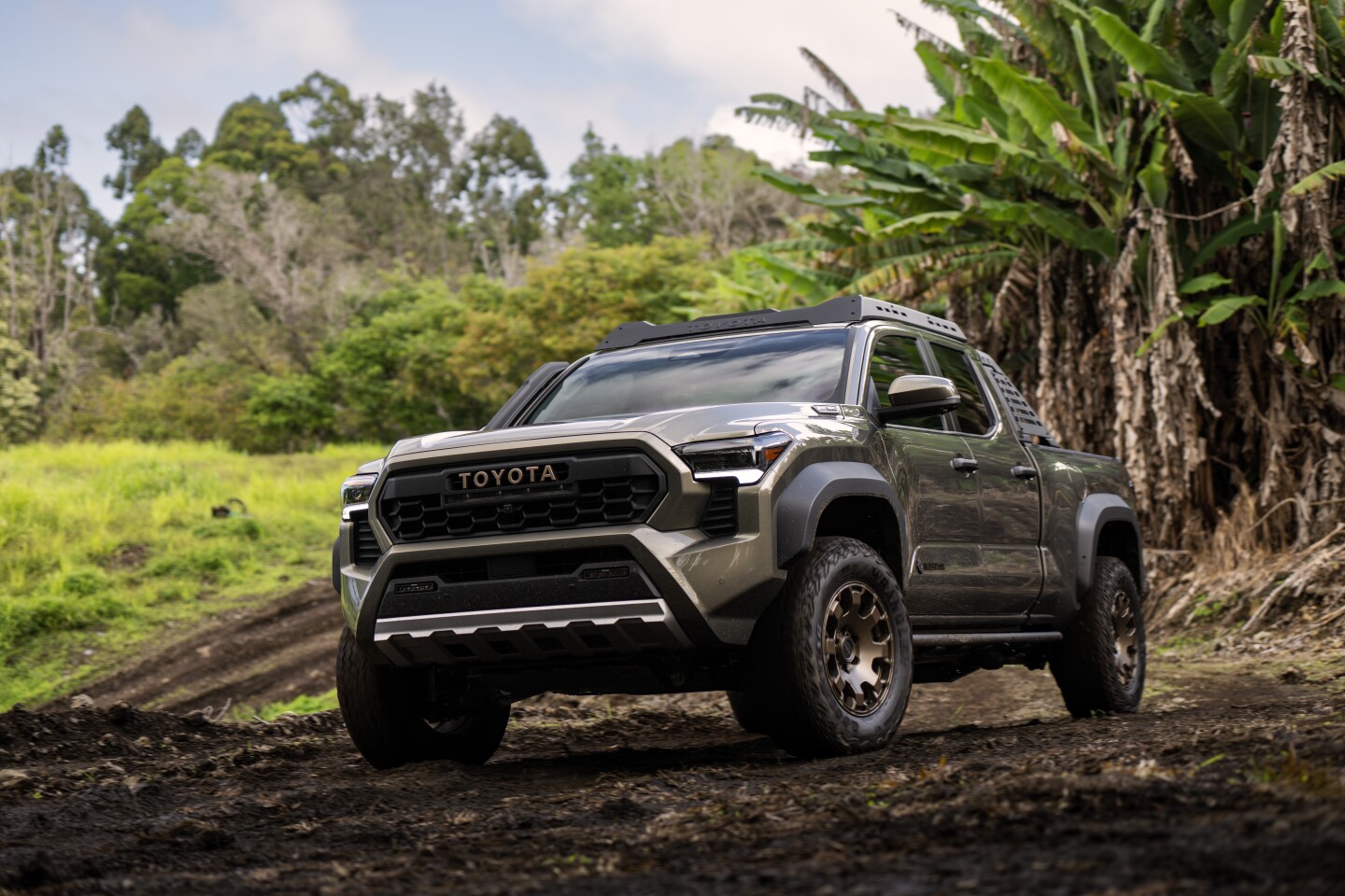 The all-new 2024 Toyota Tacoma will include this overlanding Trailhunter model in its lineup