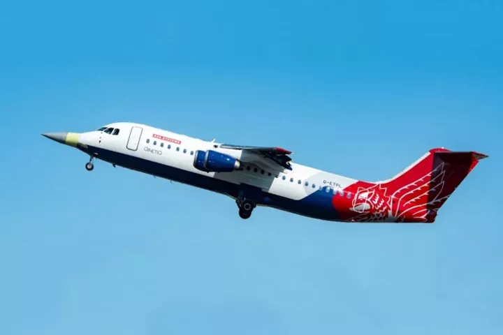 A QuinetiQ RJ100 Airborne Technology Demonstrator was equipped with quantum technologies designed to form part of a Quantum Inertial Navigation System