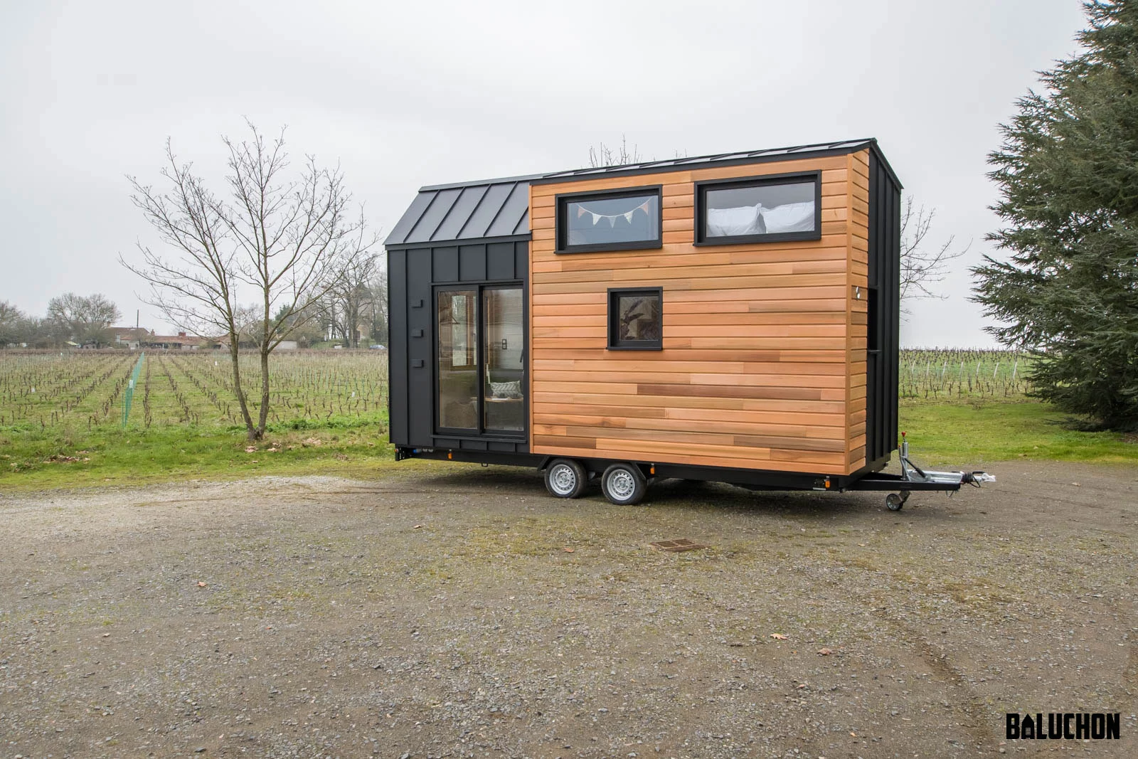 The Kejadenn is based on a double-axle trailer and has a length of 6 m (almost 20 ft)