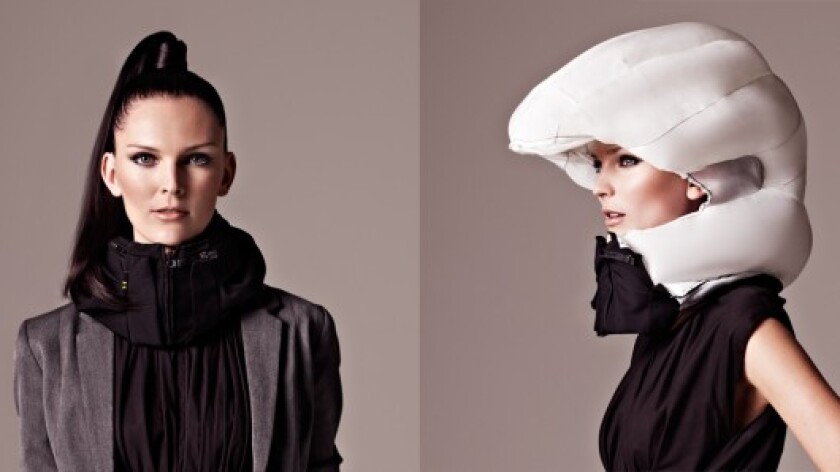 Hövding airbag collar