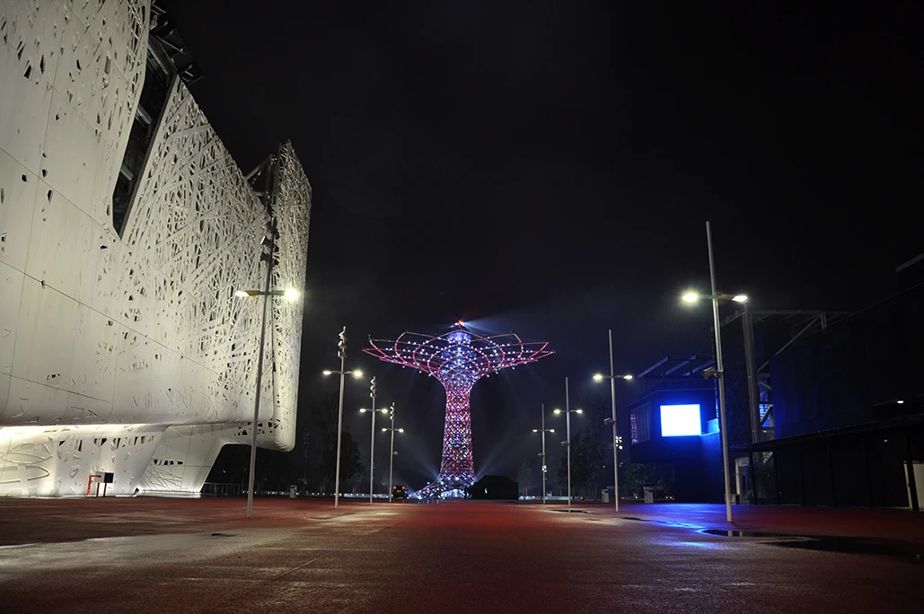 The Italian Pavilion is made from special air-purifying cement created by Italcementi