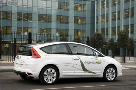Citroen C4 Hybride HDi