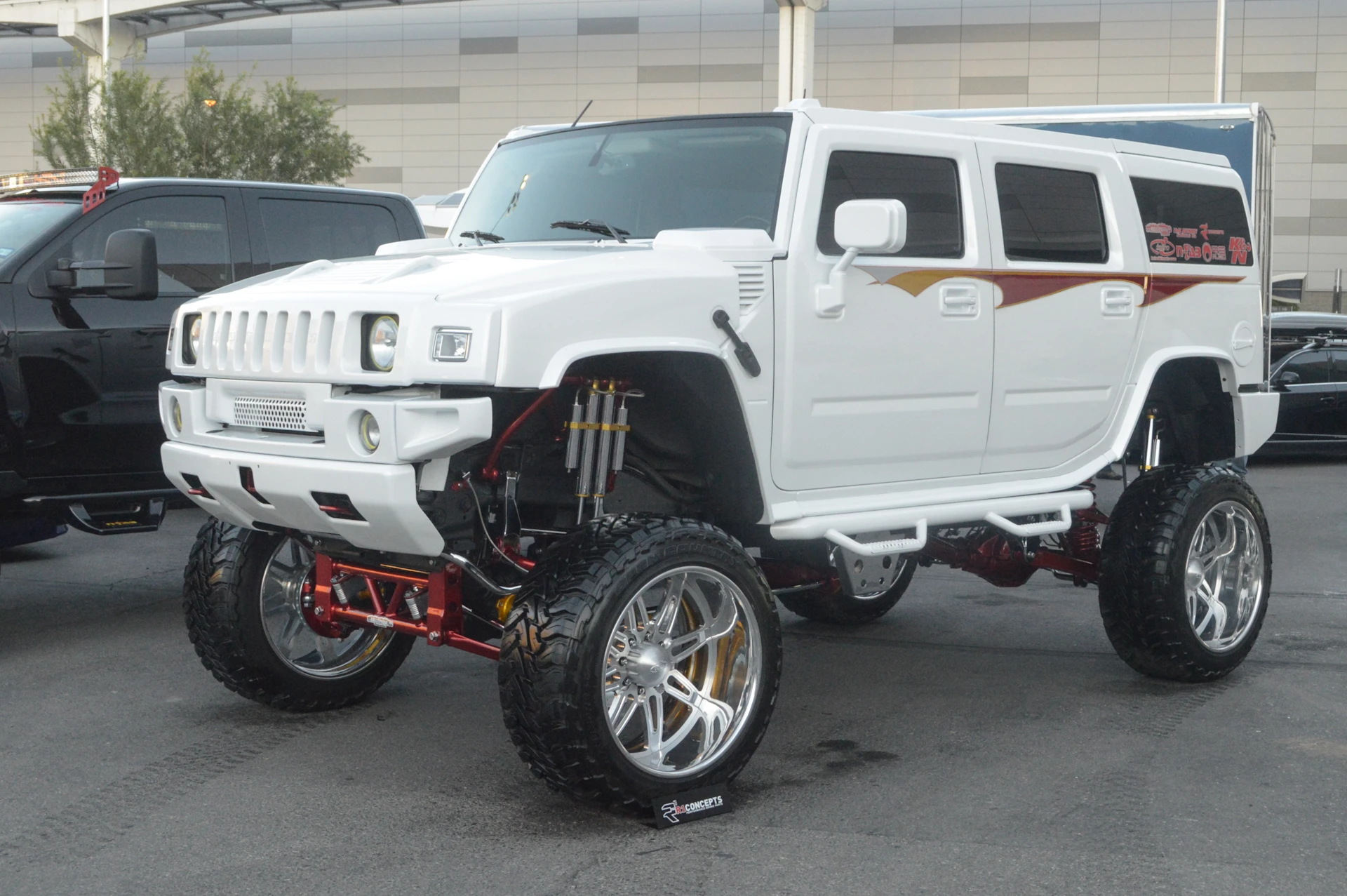 4x4s at SEMA Show 2014 (Photo: C.C. Weiss/Gizmag)