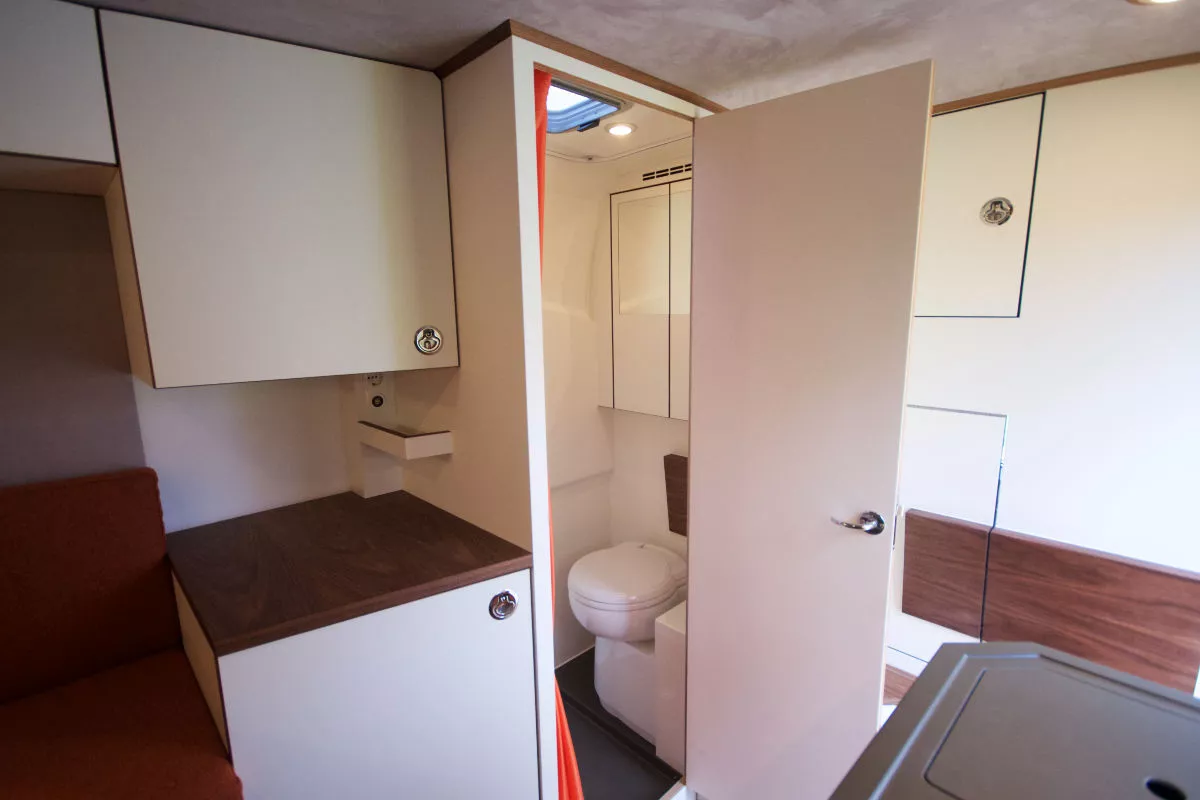 Inside the LeTech Lennson 3C