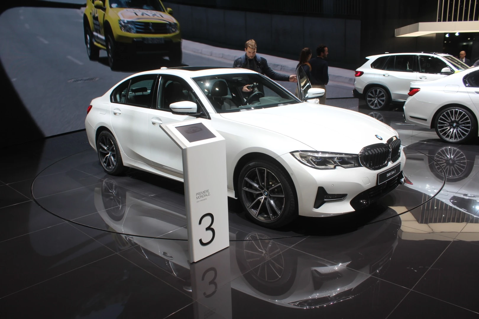 The new BMW 330e plug-in hybrid carries a 12-kWh battery, allowing up to 60 km (37 mi) of all-electric range (NEDC)