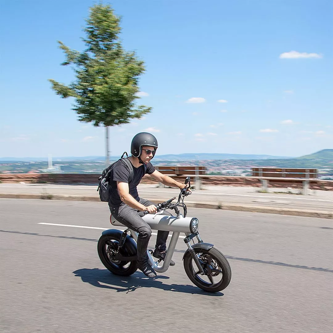 Something like an electric Grom, the Pocket Rocket is a humble, practical and clean e-commuter