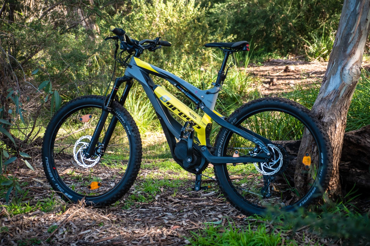 The Greyp 6.1 is an enduro-style off-road ebike with a ton of smarts built in