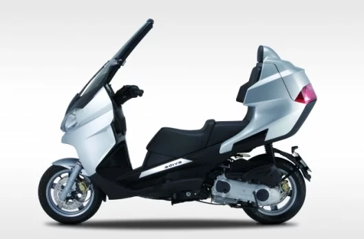 Adiva 250 convertible scooter