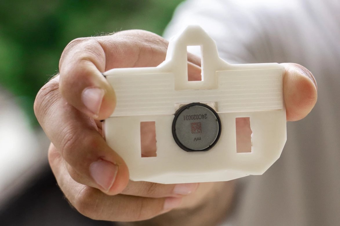 The power meter module can be swapped between replaceable cleats