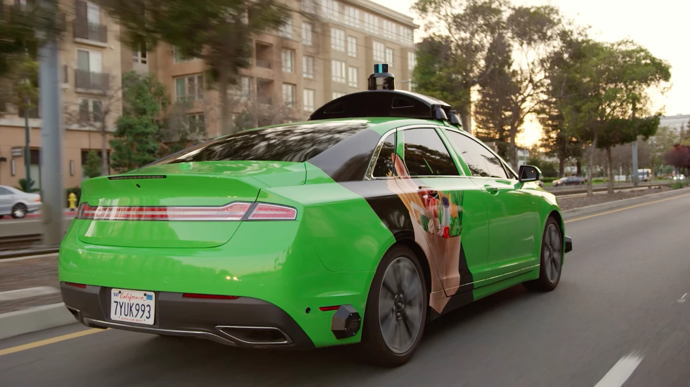 Instead of more costly LiDAR (Light Detection and Ranging) technology, the GPS-guided cars' artificial intelligence system will primarily utilizing relatively inexpensive high-resolution cameras